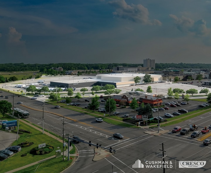 4999 Great Northern Blvd, North Olmsted, OH for sale - Building Photo - Image 2 of 3