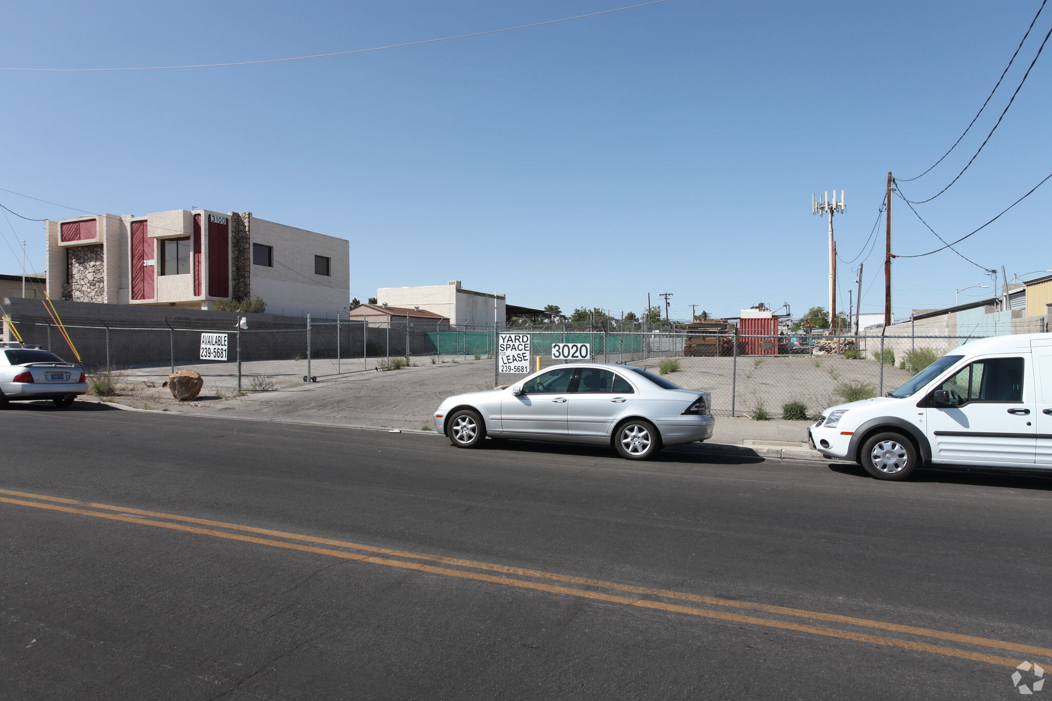 3020 Meade Ave, Las Vegas, NV for lease Primary Photo- Image 1 of 7