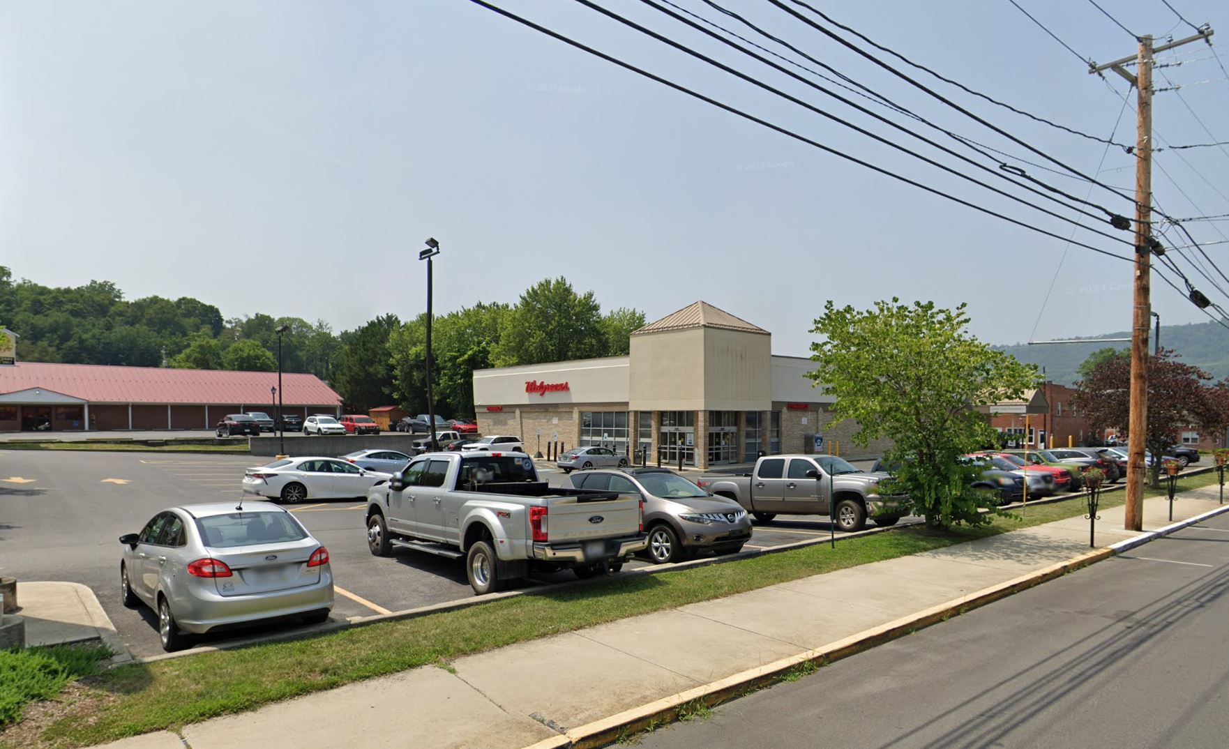150 W Main St, Romney, WV for sale Primary Photo- Image 1 of 1