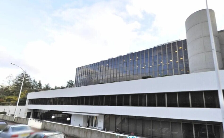 36 Rue De La Princesse, Louveciennes for lease - Building Photo - Image 1 of 8