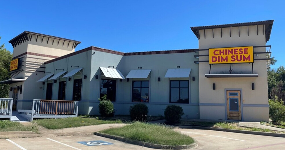 109 E Grande Blvd, Tyler, TX for lease - Building Photo - Image 1 of 14