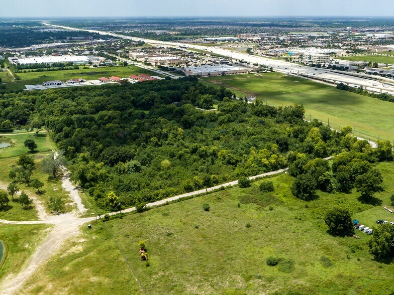 2505 Smith Ranch Rd, Pearland, TX for sale - Primary Photo - Image 1 of 1