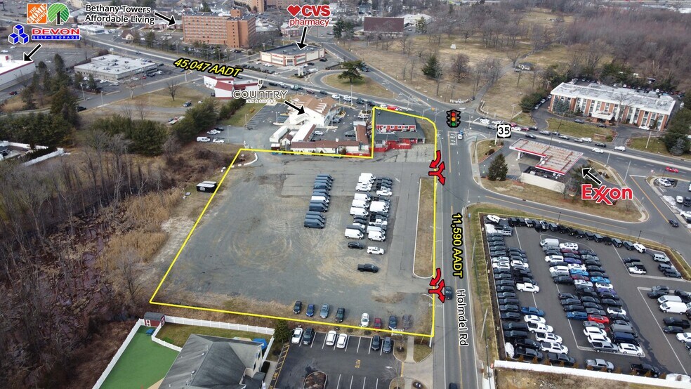 540 Holmdel Rd, Hazlet, NJ for sale - Building Photo - Image 1 of 1