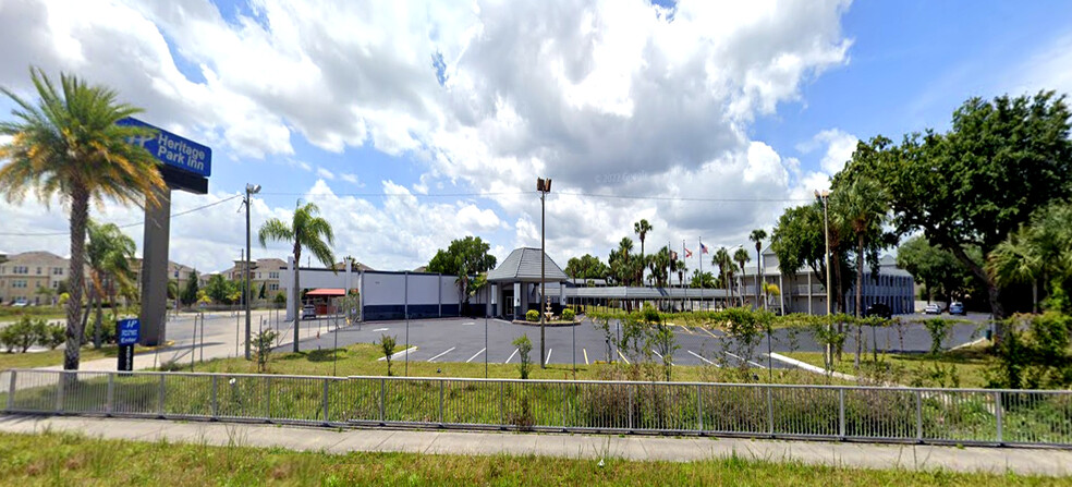 2050 E Irlo Bronson Memorial Hwy, Kissimmee, FL for sale - Building Photo - Image 1 of 15