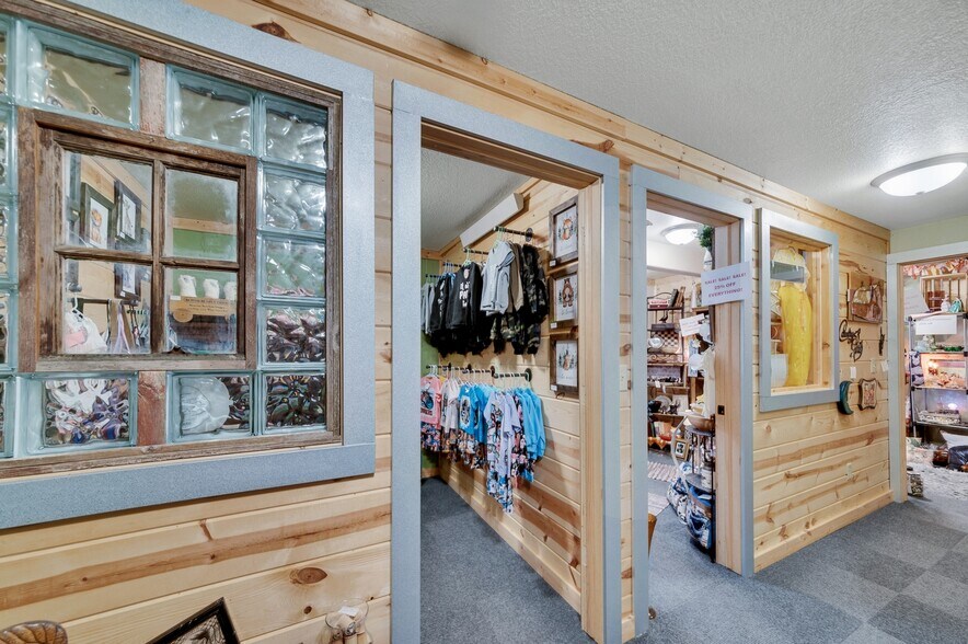 710 Tenaya St, Hermosa, SD for sale - Building Photo - Image 2 of 24