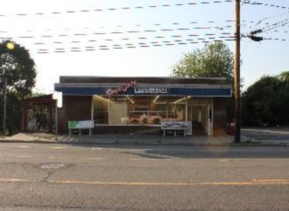 824 E 2nd St, Jamestown, NY for sale - Primary Photo - Image 1 of 1