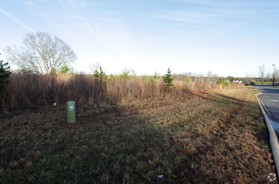 9645 Harris Rd, Concord, NC for sale - Primary Photo - Image 1 of 1
