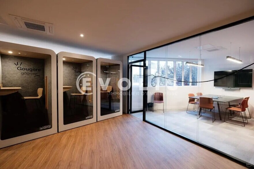 Office in Paris for lease - Interior Photo - Image 3 of 5