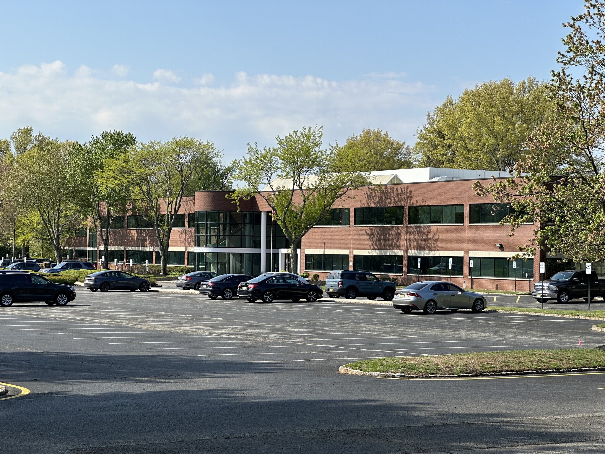 200 US Highway 9, Manalapan, NJ 07726 - Justin Corporate Center 2 | LoopNet