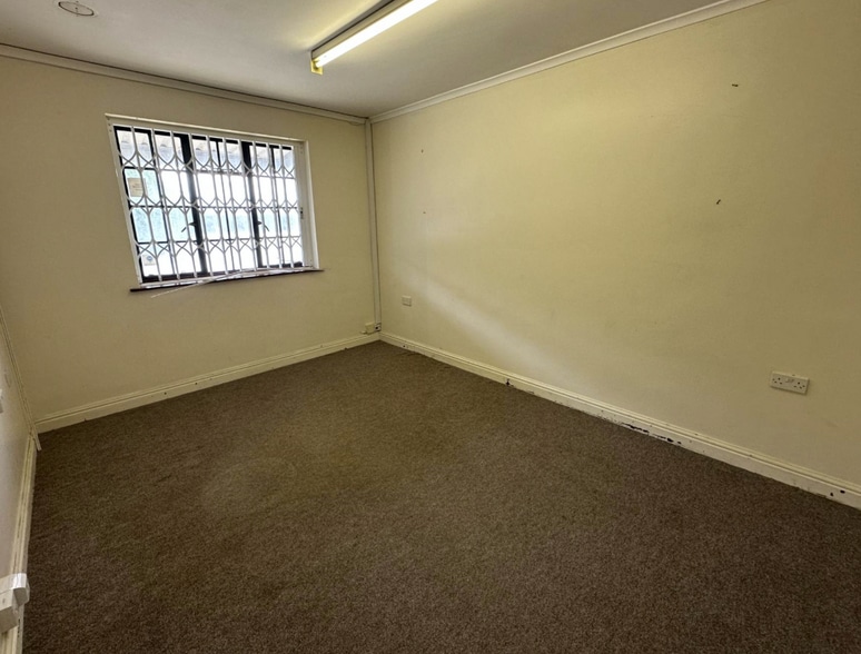 Frogmore Farm Rd, Moreton In Marsh for lease - Interior Photo - Image 3 of 11