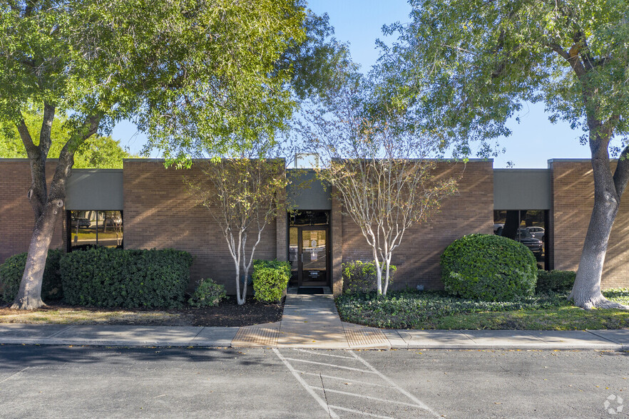 4410 W Piedras Dr, San Antonio, TX for sale - Building Photo - Image 1 of 8