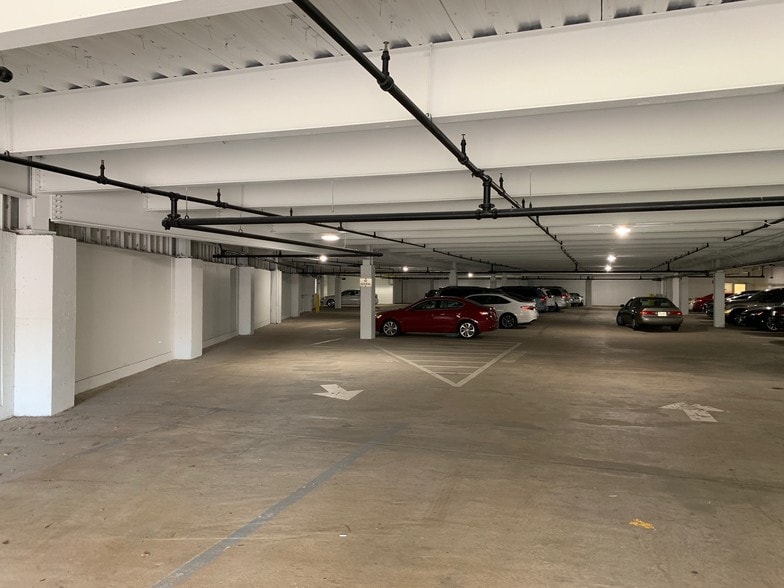 4315 Walney Rd, Chantilly, VA for lease - Interior Photo - Image 3 of 7