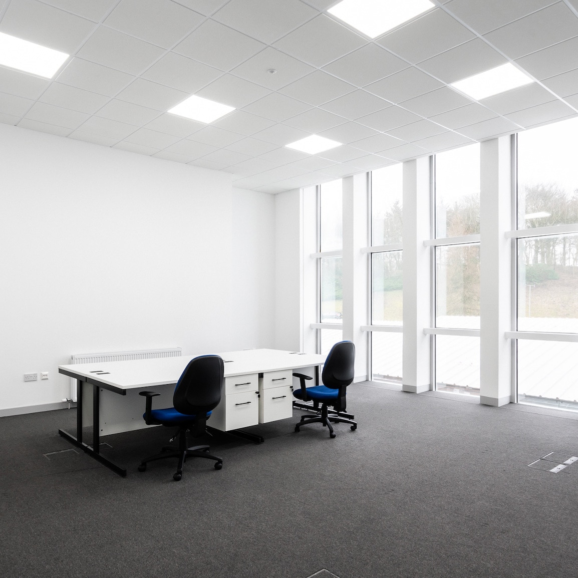 1 Redwood Crescent, East Kilbride for sale Primary Photo- Image 1 of 1