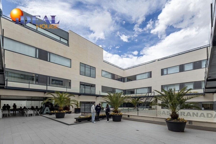 Office in Atarfe for sale - Building Photo - Image 2 of 13