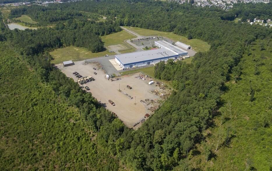 17253 Center Dr, Ladysmith, VA for sale - Building Photo - Image 3 of 3