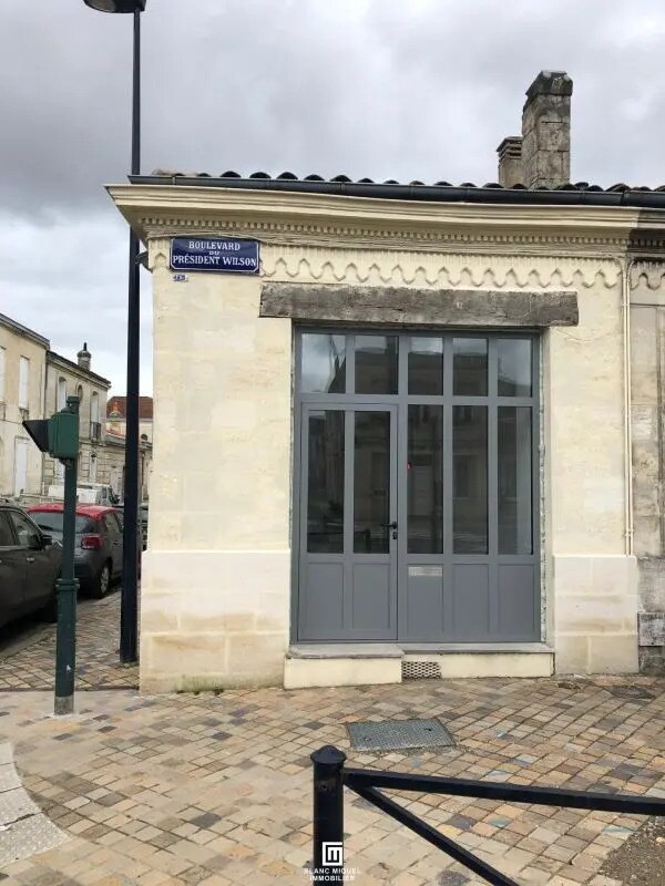 Retail in Bordeaux for sale Building Photo- Image 1 of 4