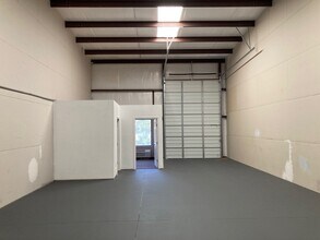 7676 E FM 917, Alvarado, TX for lease Building Photo- Image 2 of 5