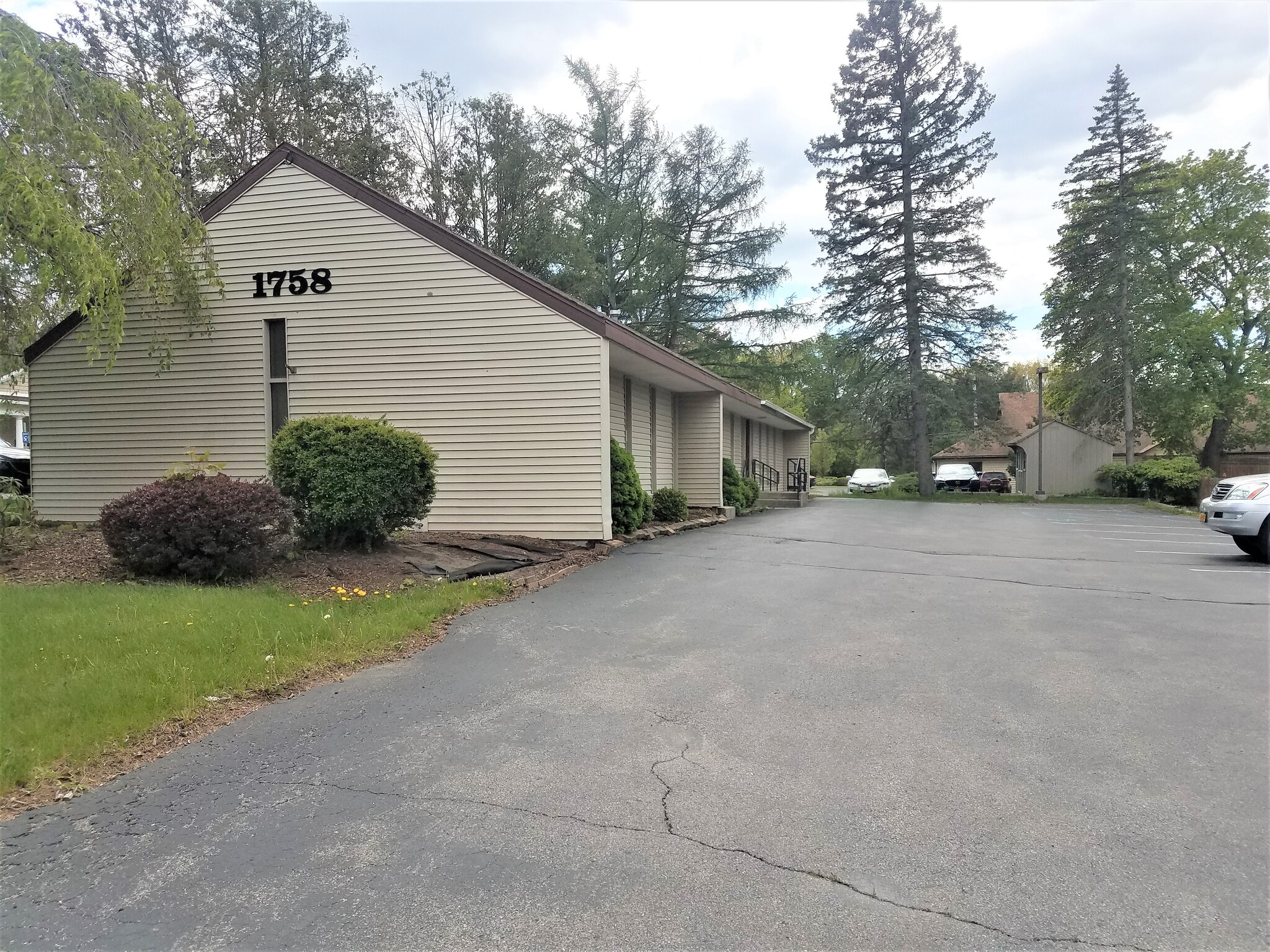 1758 Union St, Schenectady, NY for sale Building Photo- Image 1 of 1