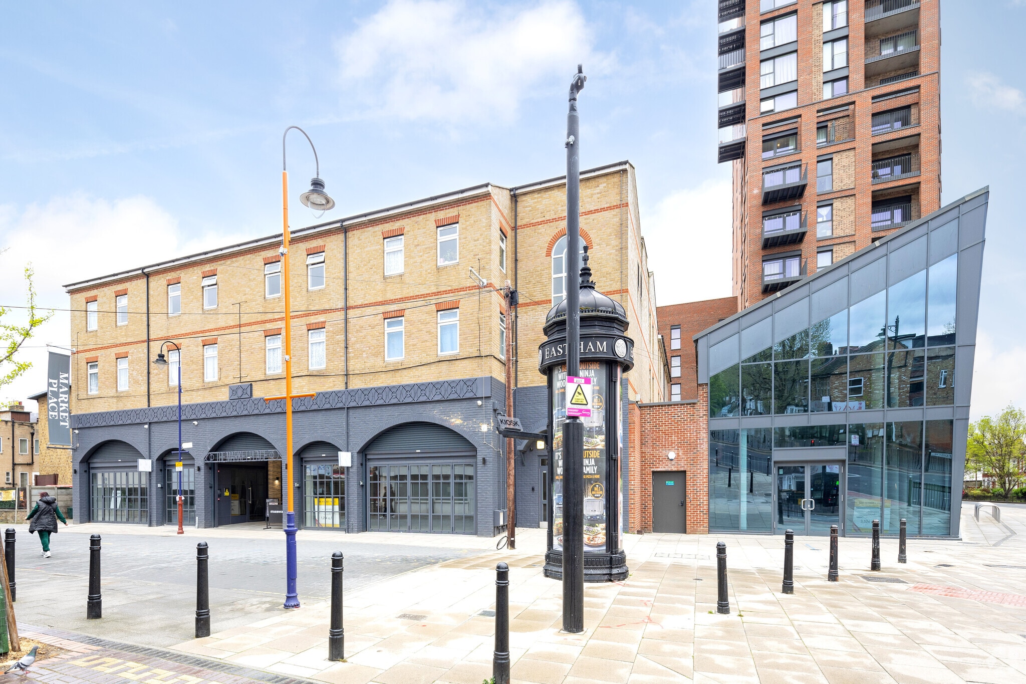 Myrtle Rd, London for sale Primary Photo- Image 1 of 1