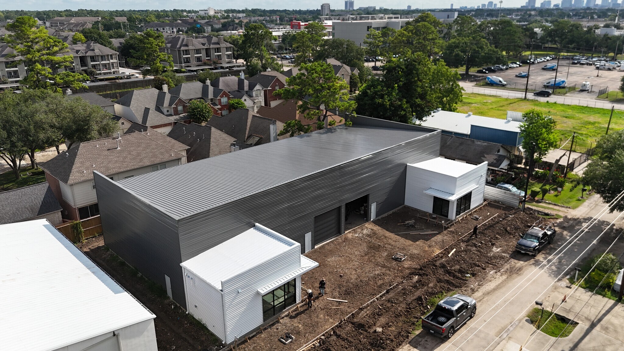 9228 Kingsville St, Houston, TX for lease Building Photo- Image 1 of 9