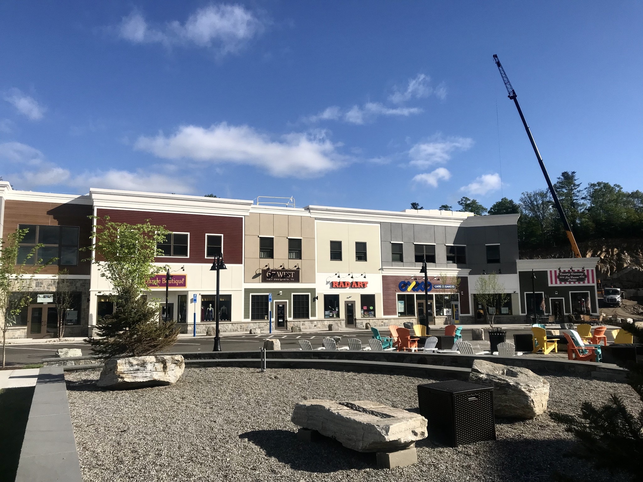 300 Oxford Rd, Oxford, CT, 06478 Retail Space For Lease