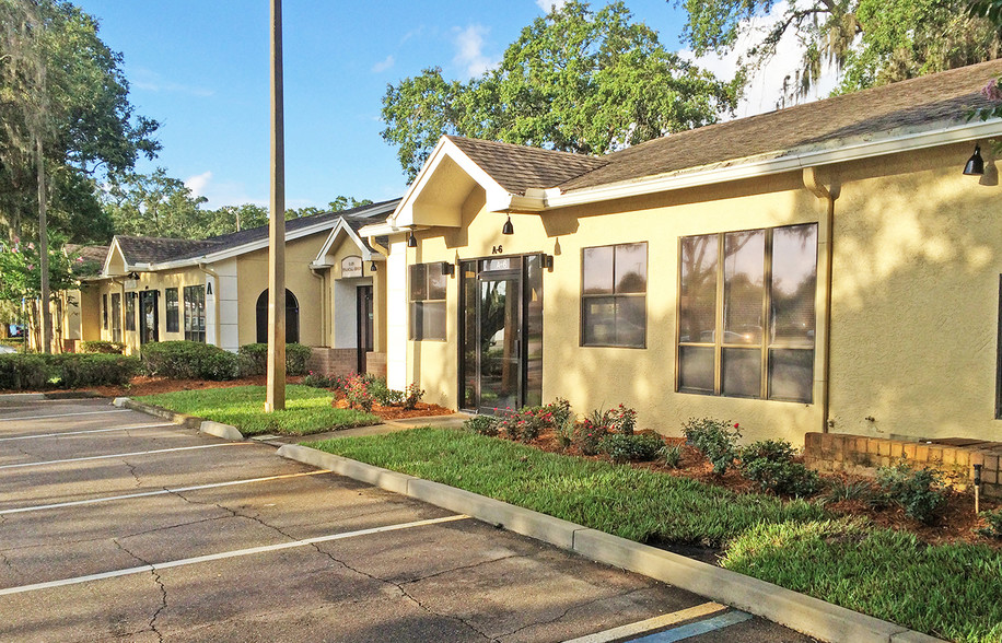 1700 N McMullen Booth Rd, Clearwater, FL for sale - Building Photo - Image 2 of 48