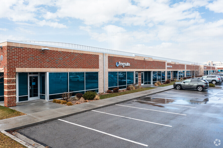 1982 Pleasant Grove Blvd, Pleasant Grove, UT for lease - Building Photo - Image 1 of 5