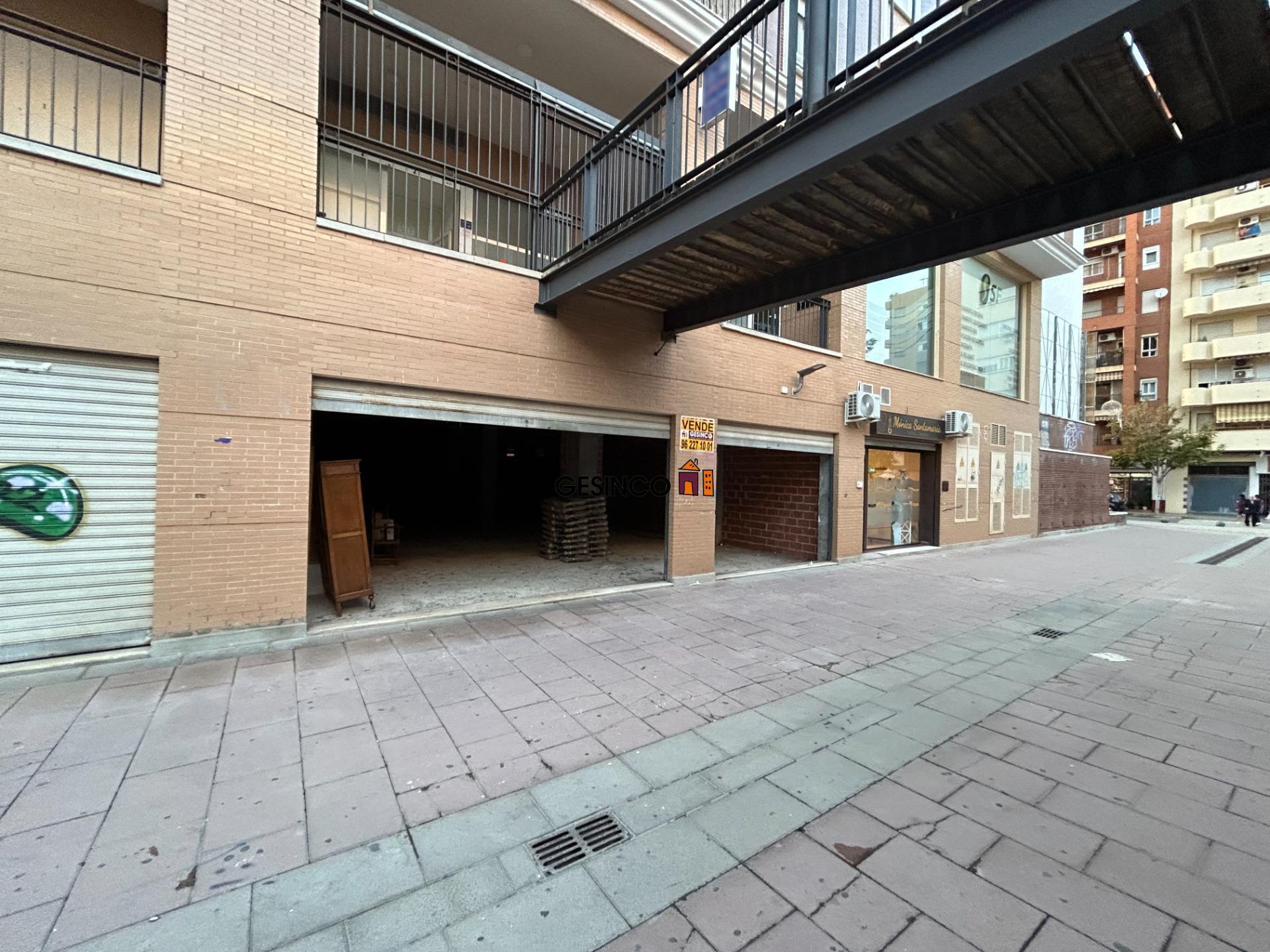 Retail in Xàtiva for lease Building Photo- Image 1 of 11