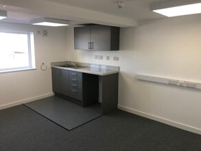 Watling St, Atherstone for lease Interior Photo- Image 2 of 3