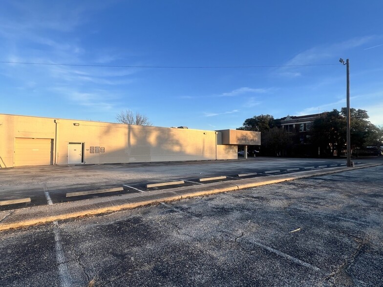 1318 N 8th St, Abilene, TX for sale - Building Photo - Image 3 of 6