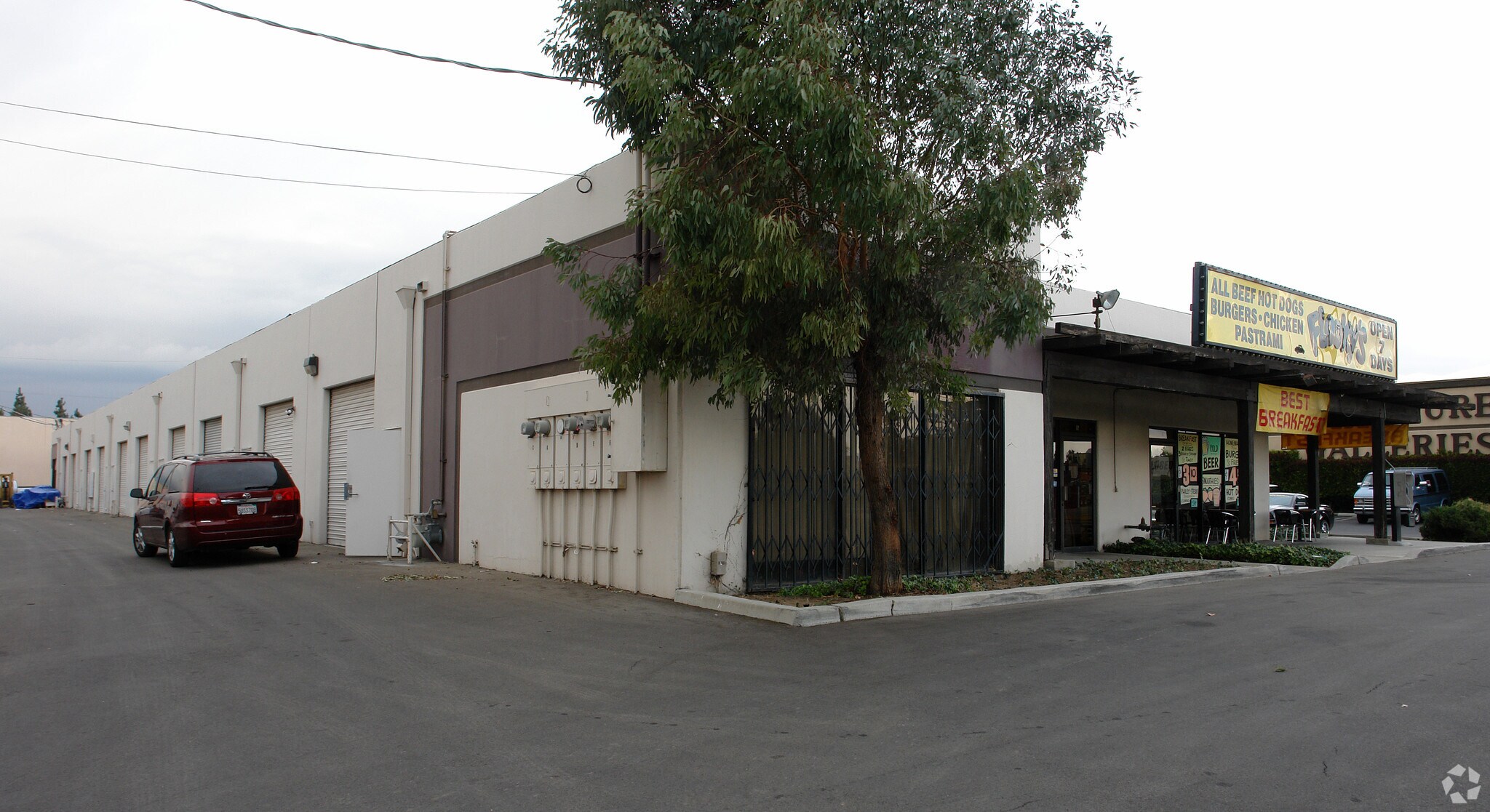 7921 Canoga Ave, Canoga Park, CA for sale Primary Photo- Image 1 of 1