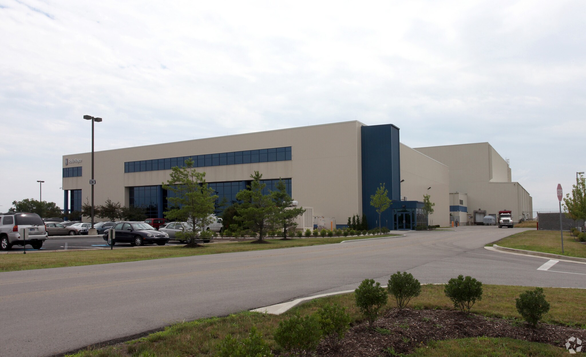7661-n-perimeter-rd-indianapolis-in-46241-office-for-lease-loopnet
