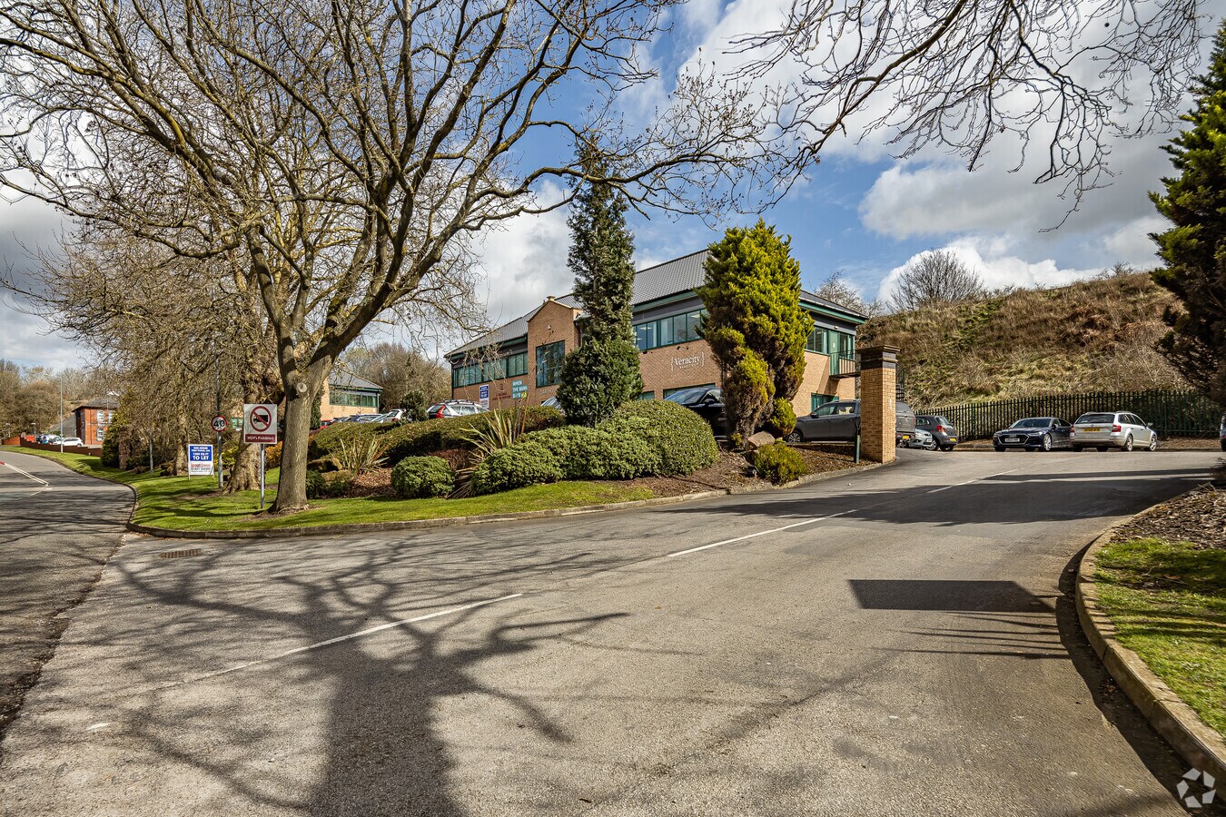 Clifton Rd, Runcorn, CHS WA7 3EH Oak House