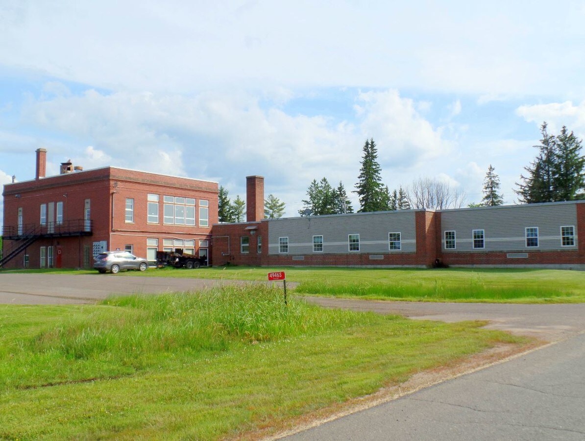 4956 S Memorial Dr, Poplar, WI 54864