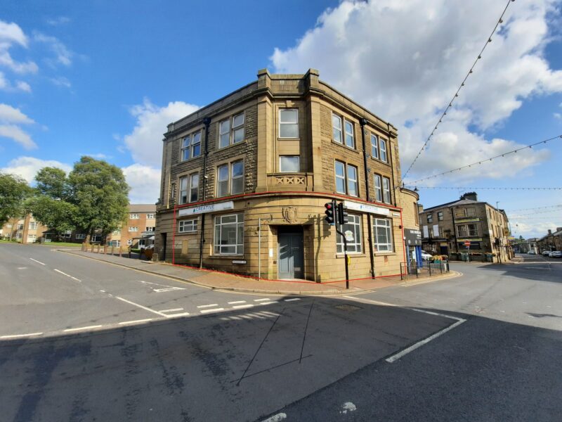 34-36 Deardengate, Haslingden for lease Building Photo- Image 1 of 4