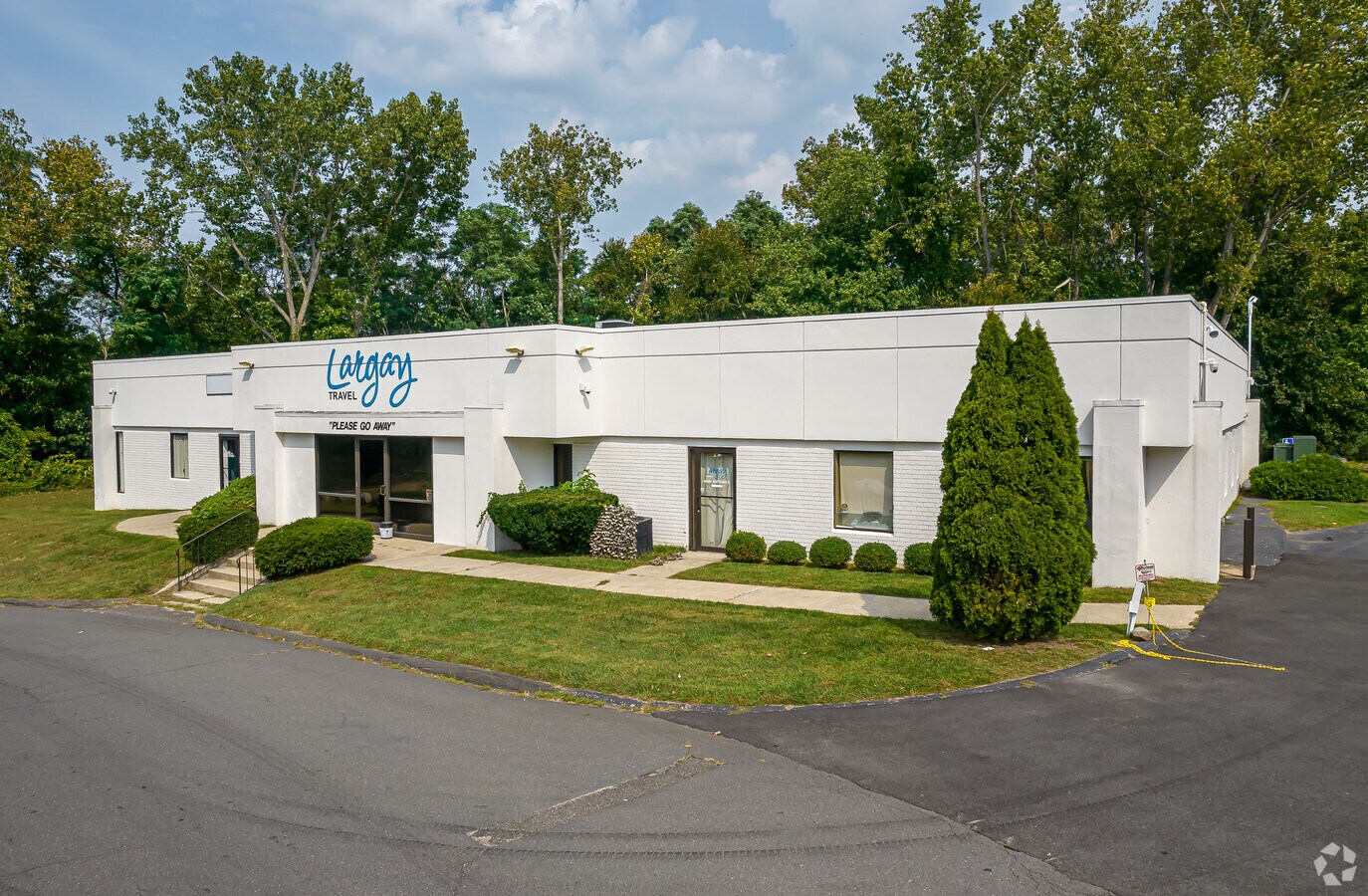 1525 Hamilton Ave, Waterbury, CT 06706