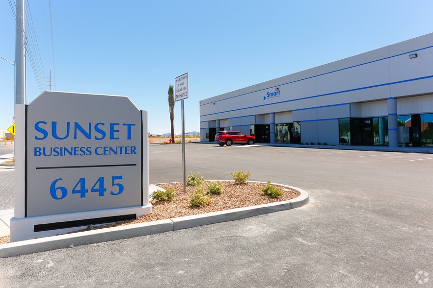 6445 W Sunset Rd, Las Vegas, NV for lease - Building Photo - Image 1 of 22