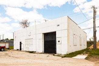 More details for 2300 Michigan Ave, Detroit, MI - Retail for Sale