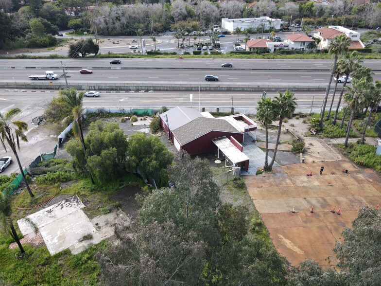 909 W Vista Way, Vista, CA for sale - Building Photo - Image 2 of 5