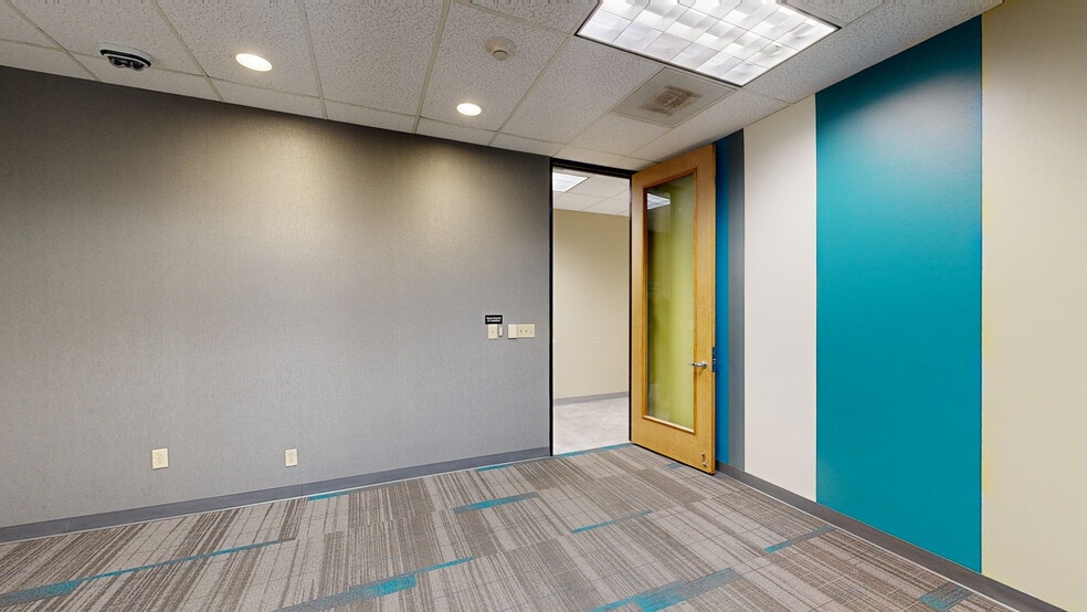 4800 Sugar Grove Blvd, Stafford, TX for lease - Matterport 3D Scan - Image 3 of 26