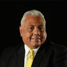 Oscar Velez