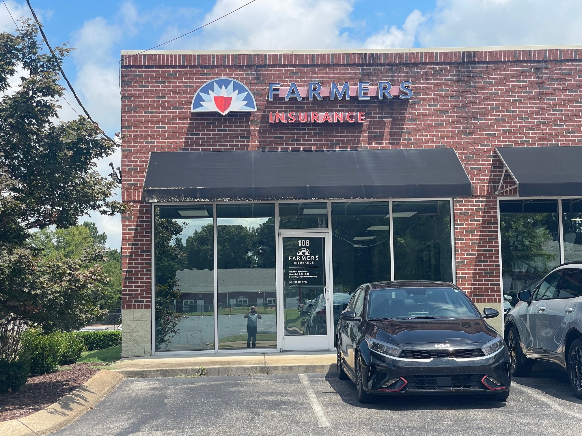 133 W University Pky, Jackson, TN for lease Interior Photo- Image 1 of 7