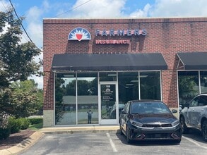 133 W University Pky, Jackson, TN for lease Interior Photo- Image 1 of 7