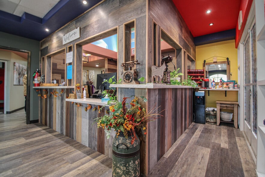 1314 N Norma St, Ridgecrest, CA for sale - Building Photo - Image 2 of 39