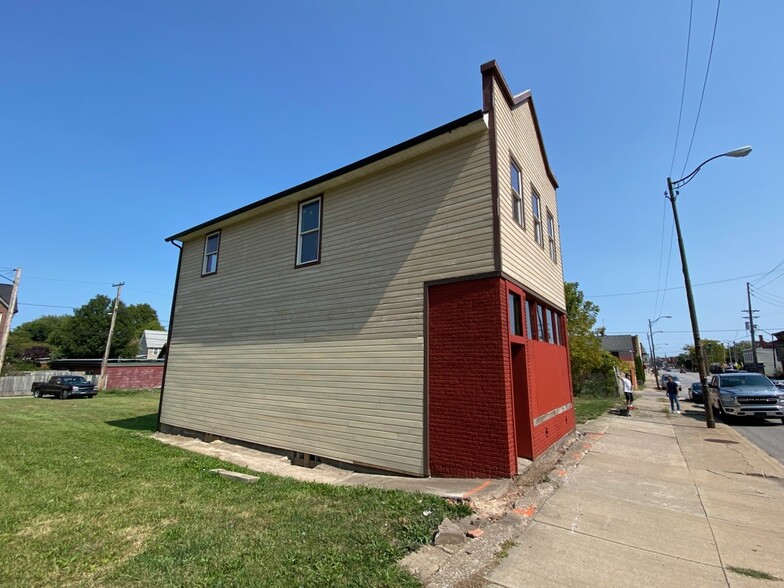 5718 Lorain Ave, Cleveland, OH for sale - Building Photo - Image 2 of 14