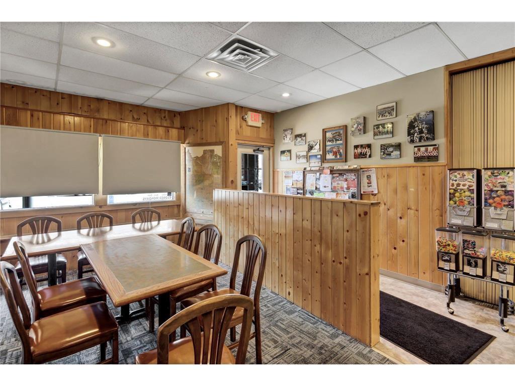 39 N Union St, Mora, MN 55051 Crystal Bar and Grill