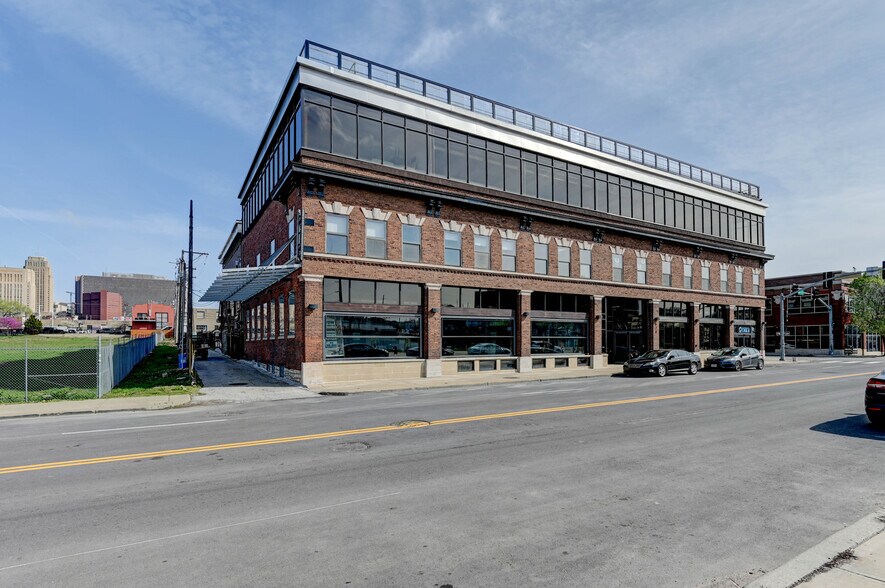 1726-1728 Holmes St, Kansas City, MO for lease - Building Photo - Image 1 of 7