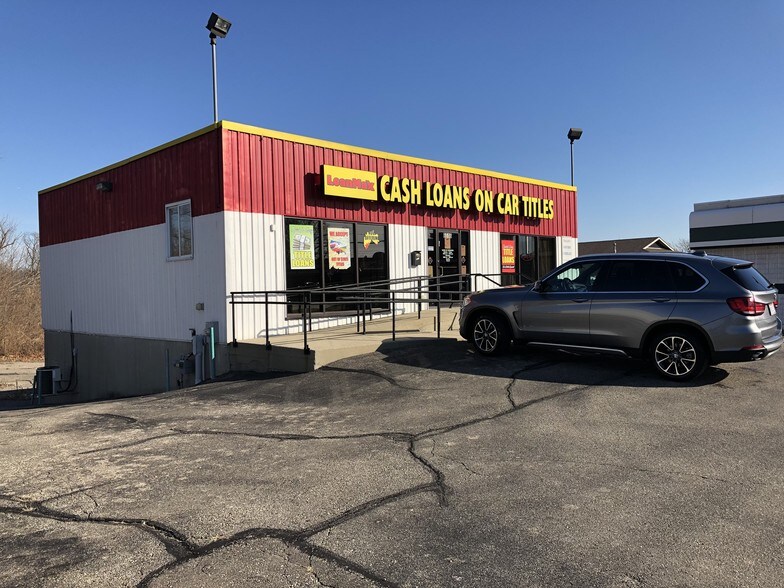 6516 Dixie Hwy Fairfield Oh 45014 Freestanding Property For 3 024 Sf Of Retail E Available In Fairfield Oh