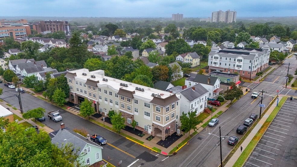 48 Sicard St, New Brunswick, NJ for sale - Building Photo - Image 2 of 21