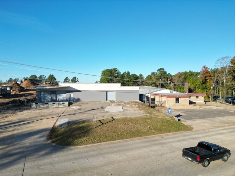 4501 Old Troup Hwy, Tyler, TX for lease - Building Photo - Image 1 of 7